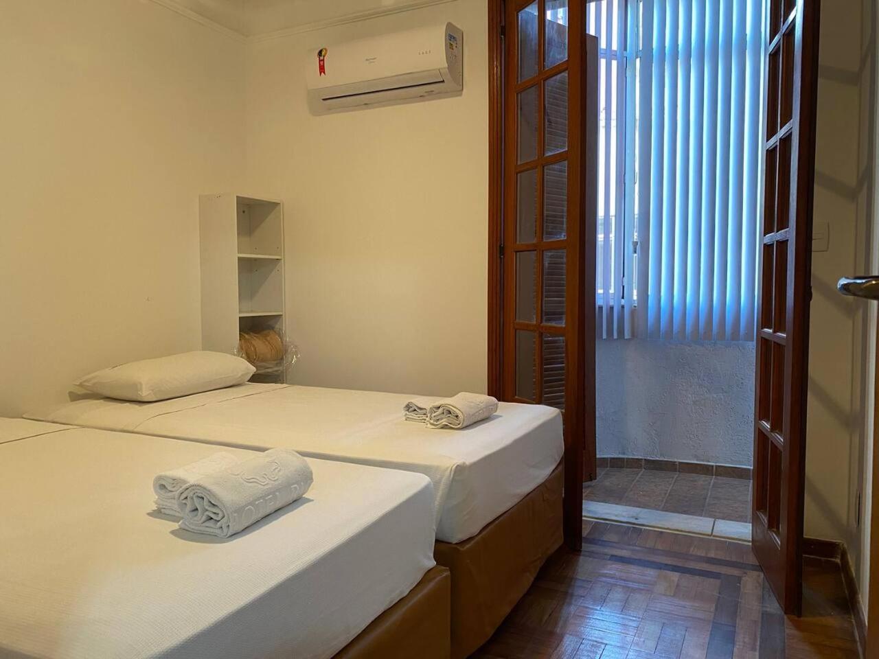 Apartamento Aconchegante Na Orla De Copacabana Рио де Жанейро Екстериор снимка